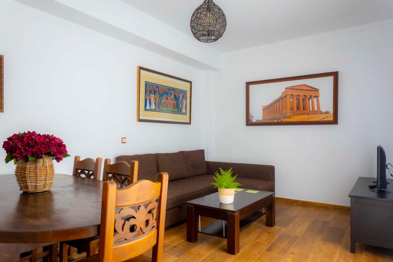 Lagar Del Chorro Junto Caminito Del Rey Piscina Y Baloncesto Apartment Luaran gambar