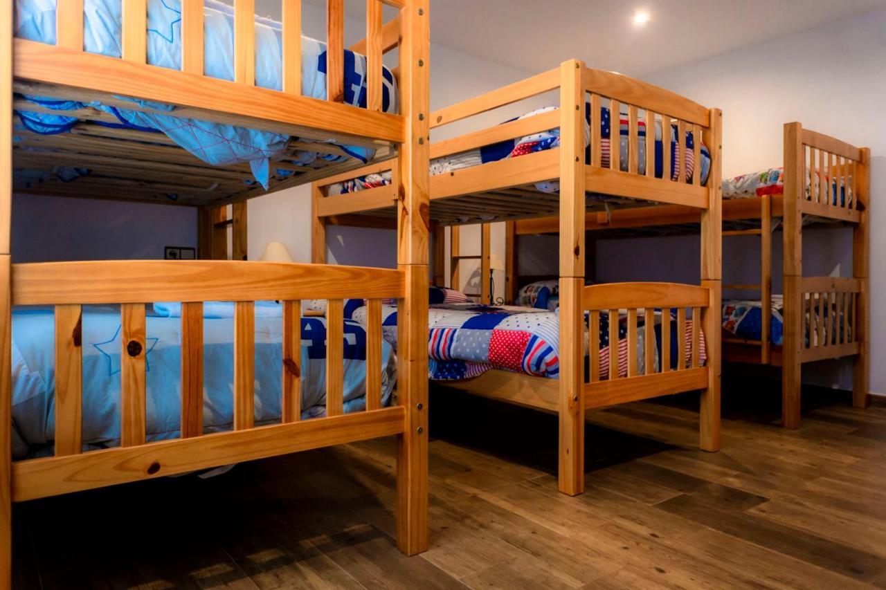 Lagar Del Chorro Junto Caminito Del Rey Piscina Y Baloncesto Apartment Luaran gambar