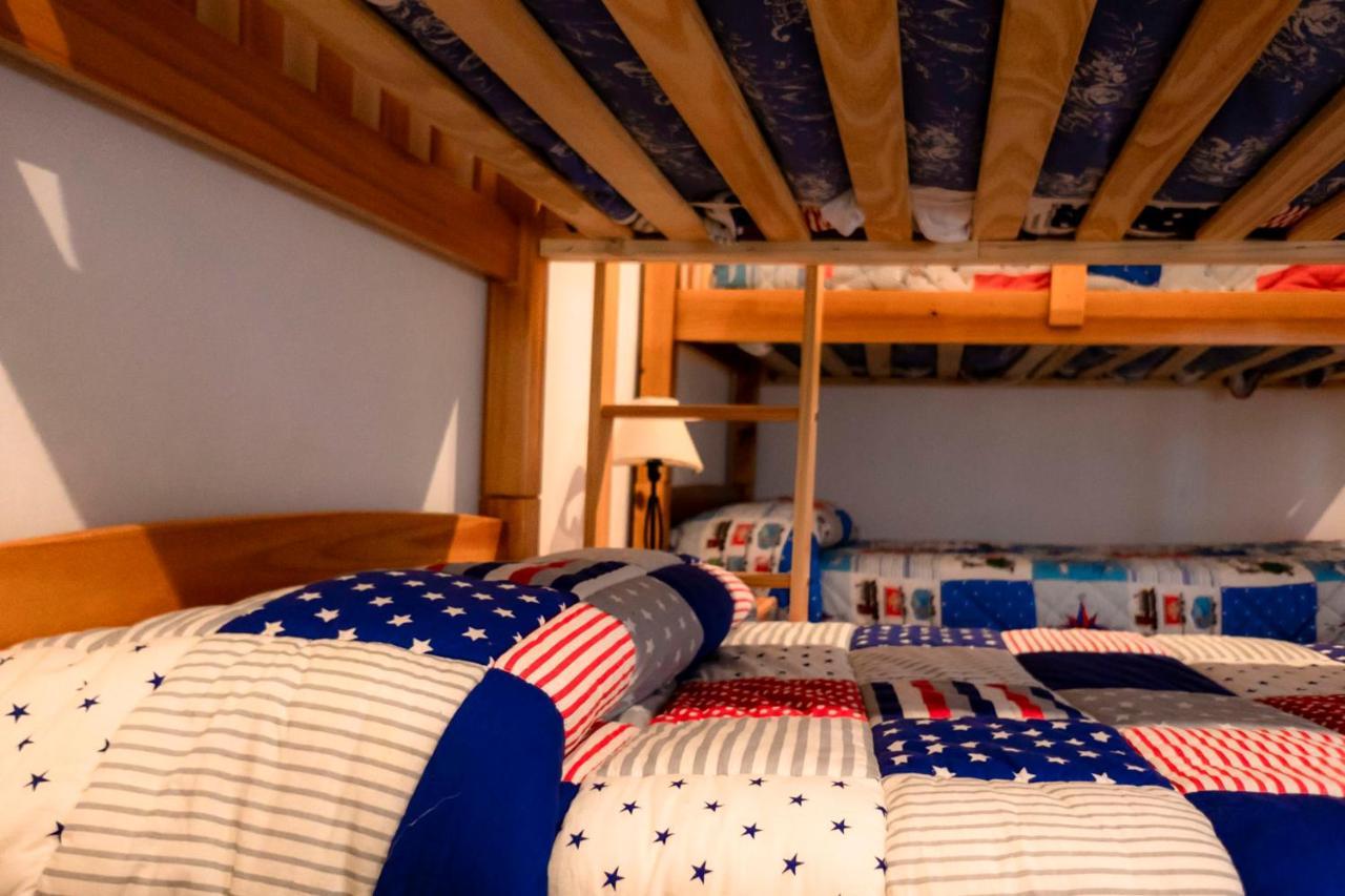 Lagar Del Chorro Junto Caminito Del Rey Piscina Y Baloncesto Apartment Luaran gambar